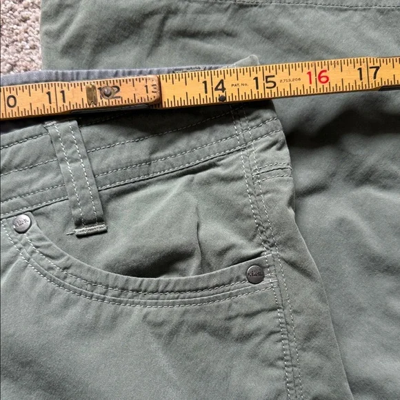 KÜHL Women's Green Trekr™ Capri Pants Hiking Outdoor Gorpcore size 6 - Picture 13 of 16
